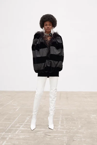 Look 64